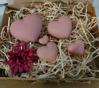 Gifts and Sets